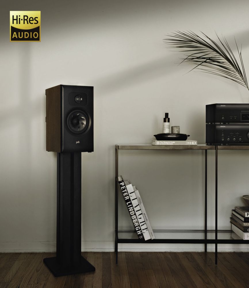 Legend_Bookshelf_Speakers_Hi-Res-Lifestyle-Image.jpg