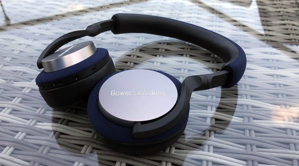 Bowers-Wilkins-PX5-2.jpg